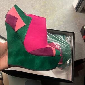 Watermelon colored Women's Wedge Sandals